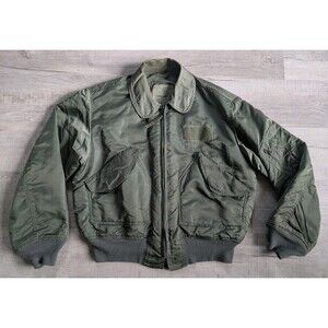 Vintage Jacket Flyer’s Cold Weather Bomber Alpha Industries Men’s Sz L Green